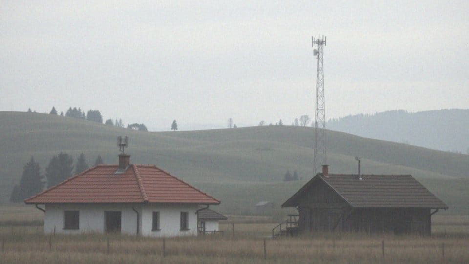 Jak odległość od nadajnika wpływa na jakość sygnału?