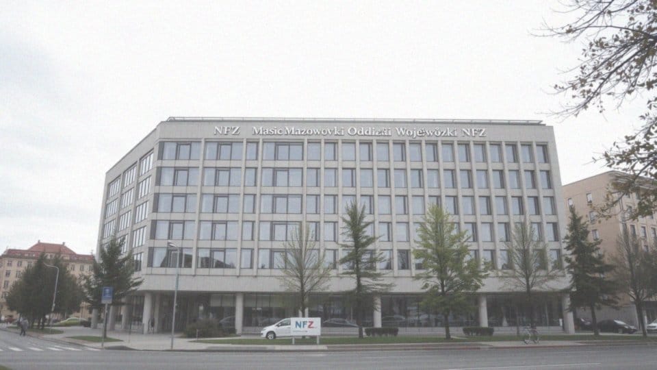 Gdzie można wyrobić EKUZ w Warszawie?