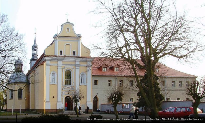 Parafia Świętego Krzyża w Szamotułach